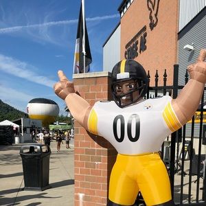 Meet your Posher, Dorinda